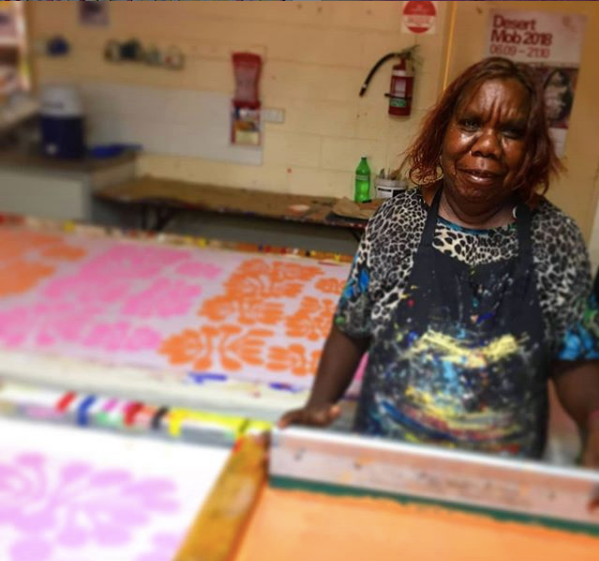 Kelly Didon printing in the studio