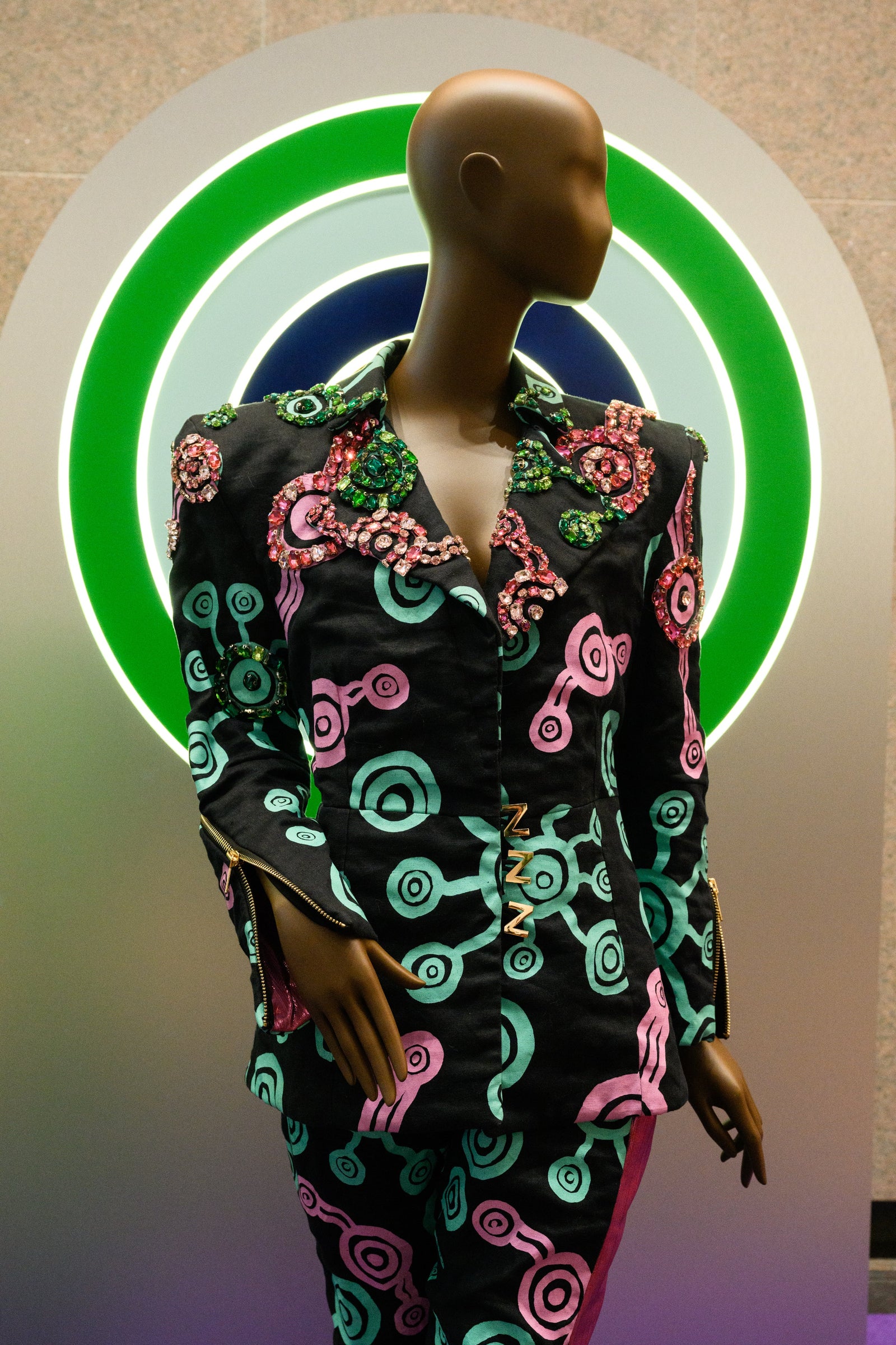 Ikuntji Artist Hayley Dodd Featured in Melbourne Fashion Week Capsule