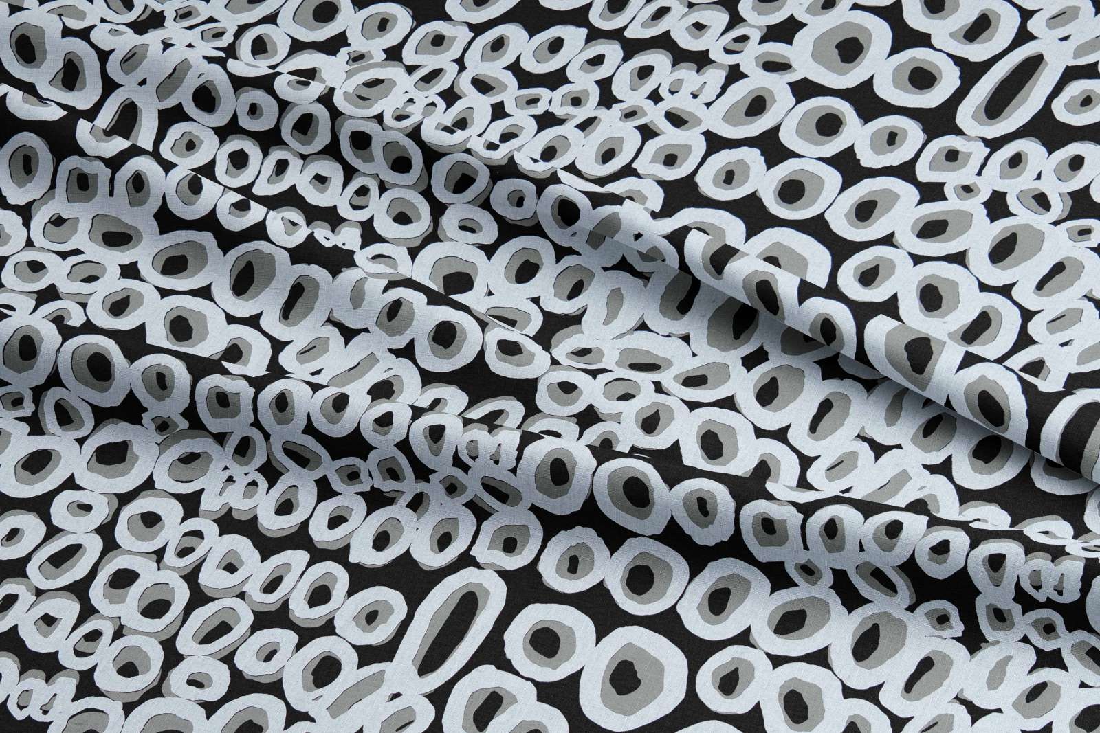 Alice Dixon - Rockholes - Grey and White - Black - M1S