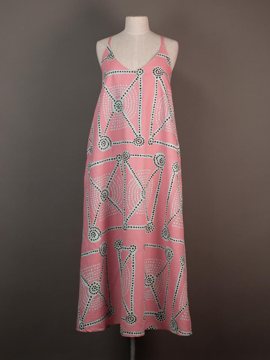 Anita-lake-mackay-blue-on-pink