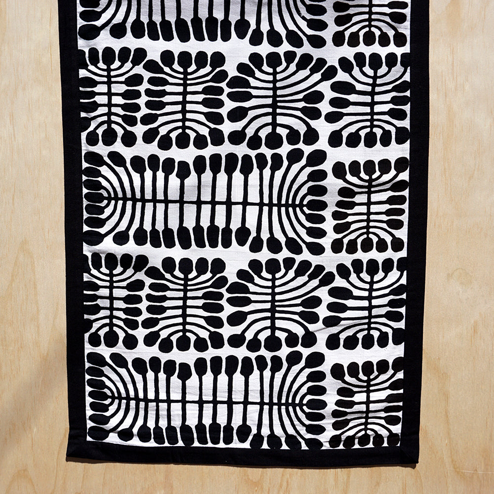 BWA MNB339 Table Runner