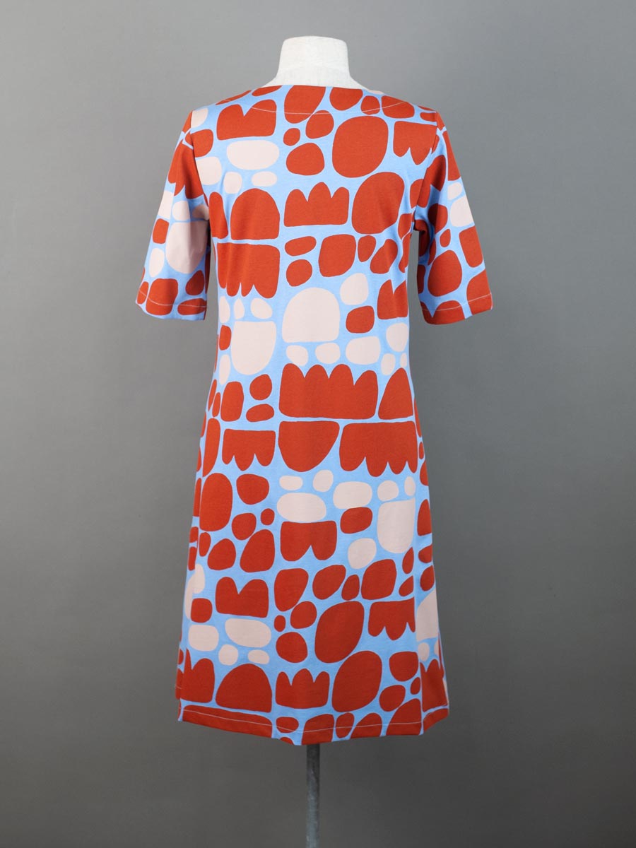 Doris-Day-Dress-Puli-Puli-orange-on-blue-back
