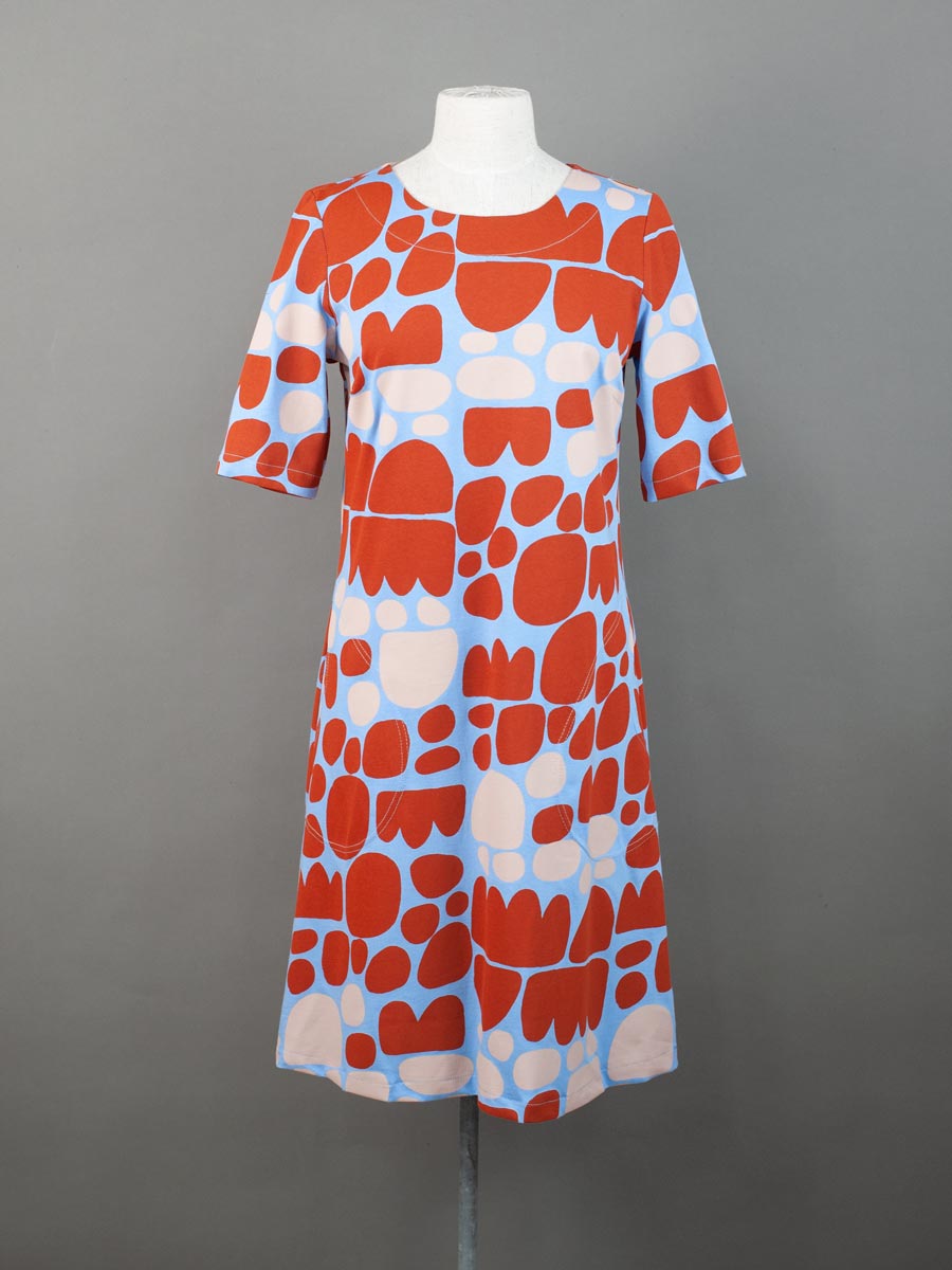 Doris-Day-Dress-Puli-Puli-orange-on-blue-