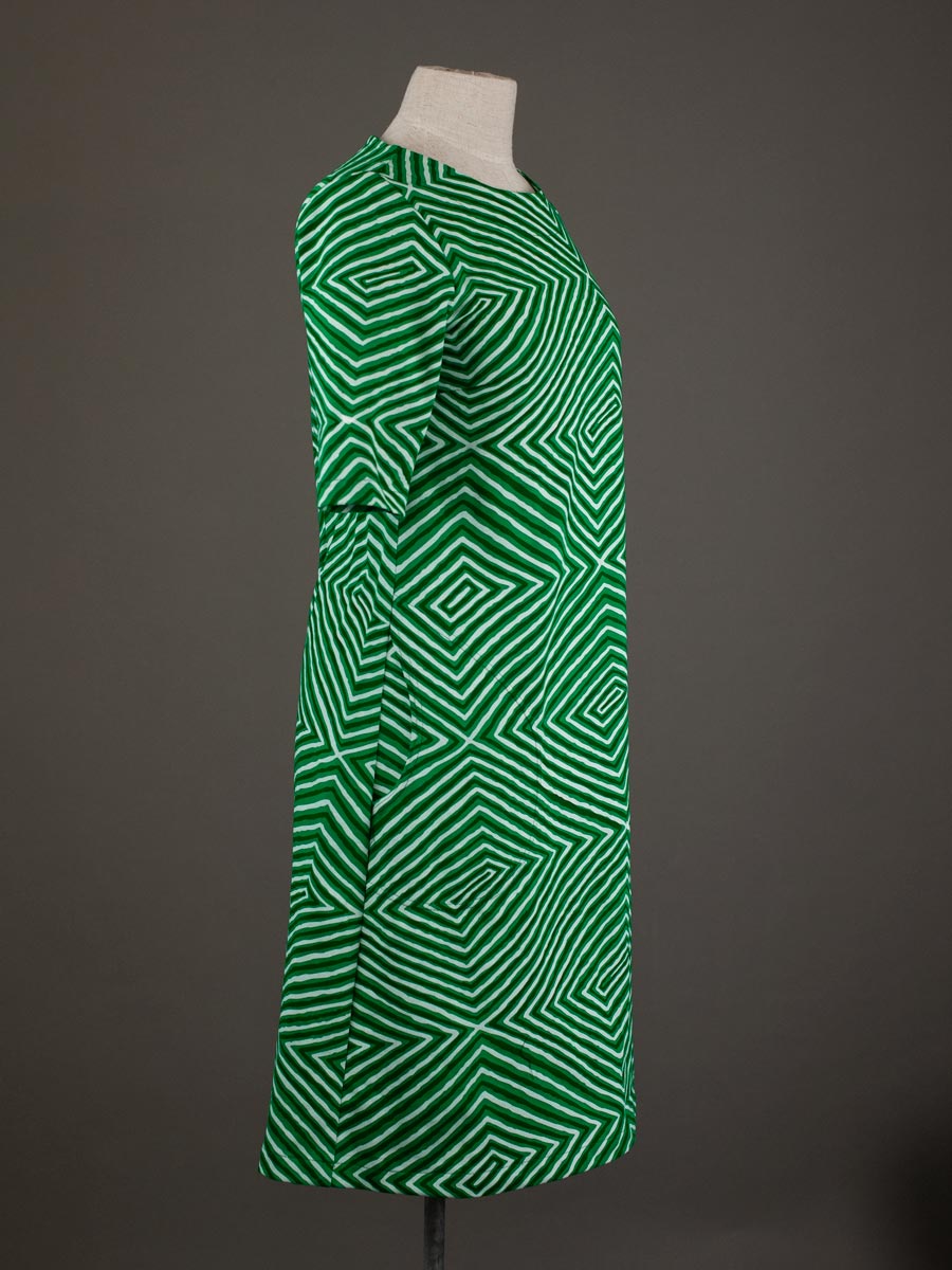 Doris-Day-Dress---papa-tjukurrpa-side