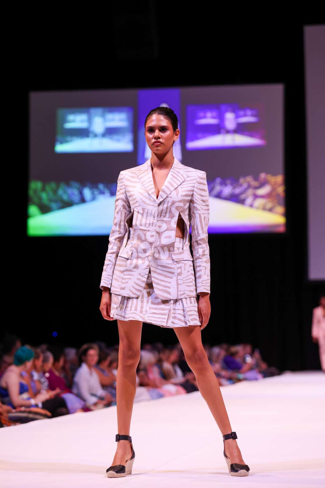 ‘lkuntji Collection’ by Ikuntji Artists, Country to Couture 2023, Photo by Michael Jalaru Torres 15