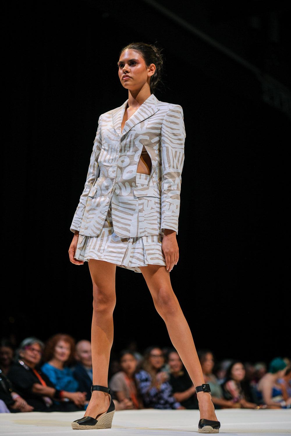 ‘lkuntji Collection’ by Ikuntji Artists, Country to Couture 2023, Photo by Michael Jalaru Torres 15