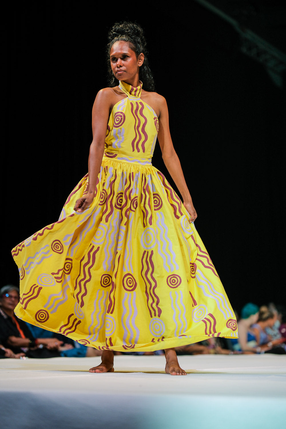 ‘lkuntji Collection’ by Ikuntji Artists, Country to Couture 2023, Photo by Marley Morgan