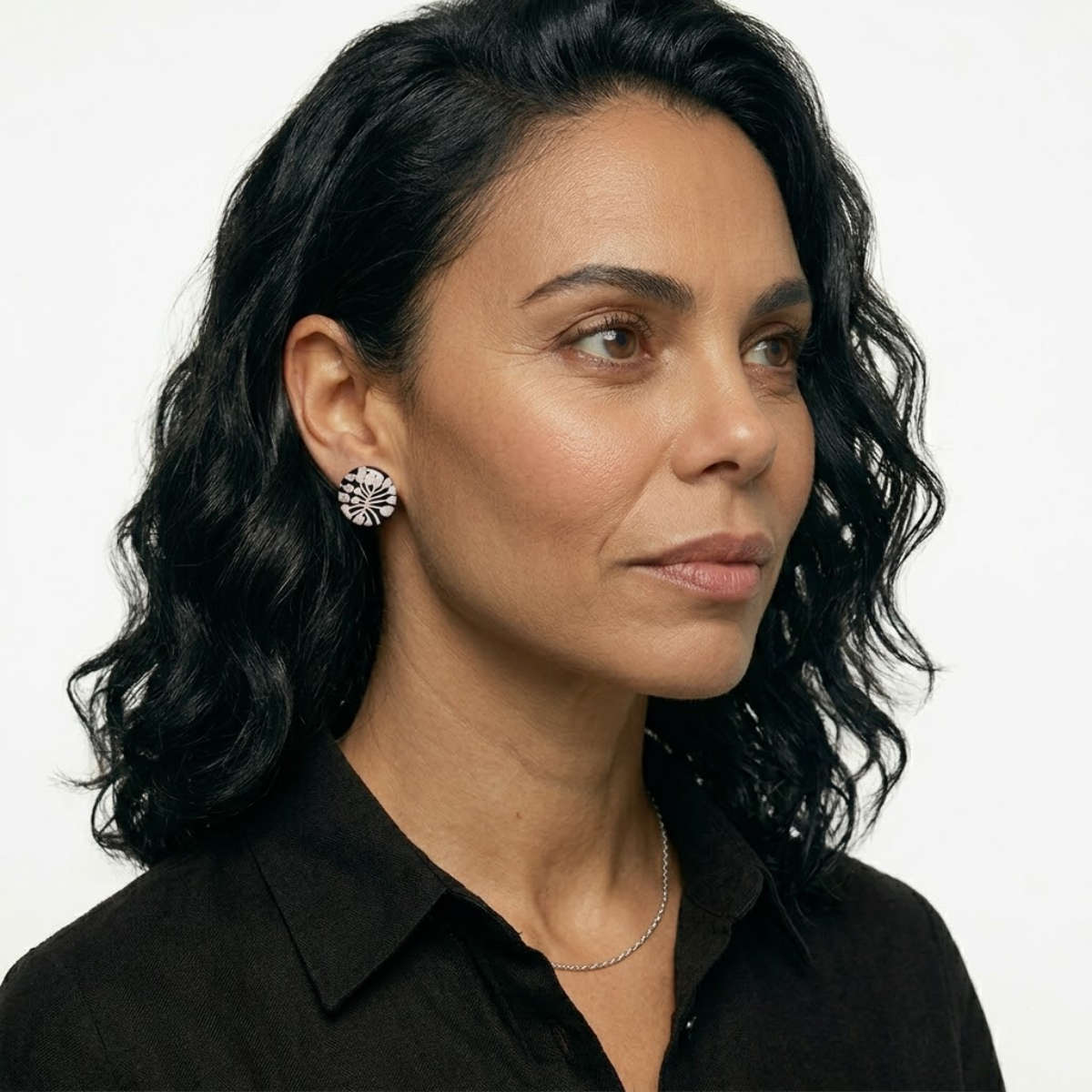 Watiya Tjuta Resin Earrings - Medium Studs