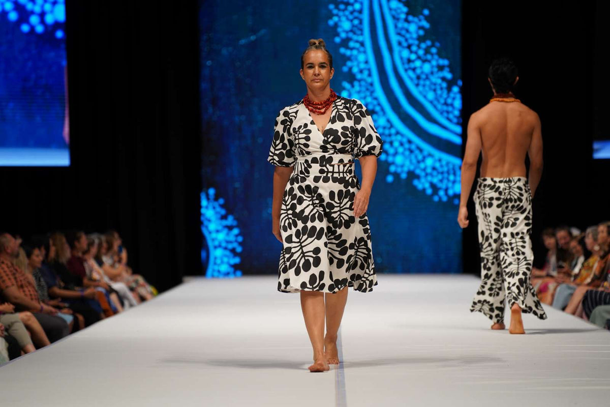 Ikuntji Artists, Ikuntji Artists, Show Two, Country to Couture, 2024, photo by Dylan Buckee_127