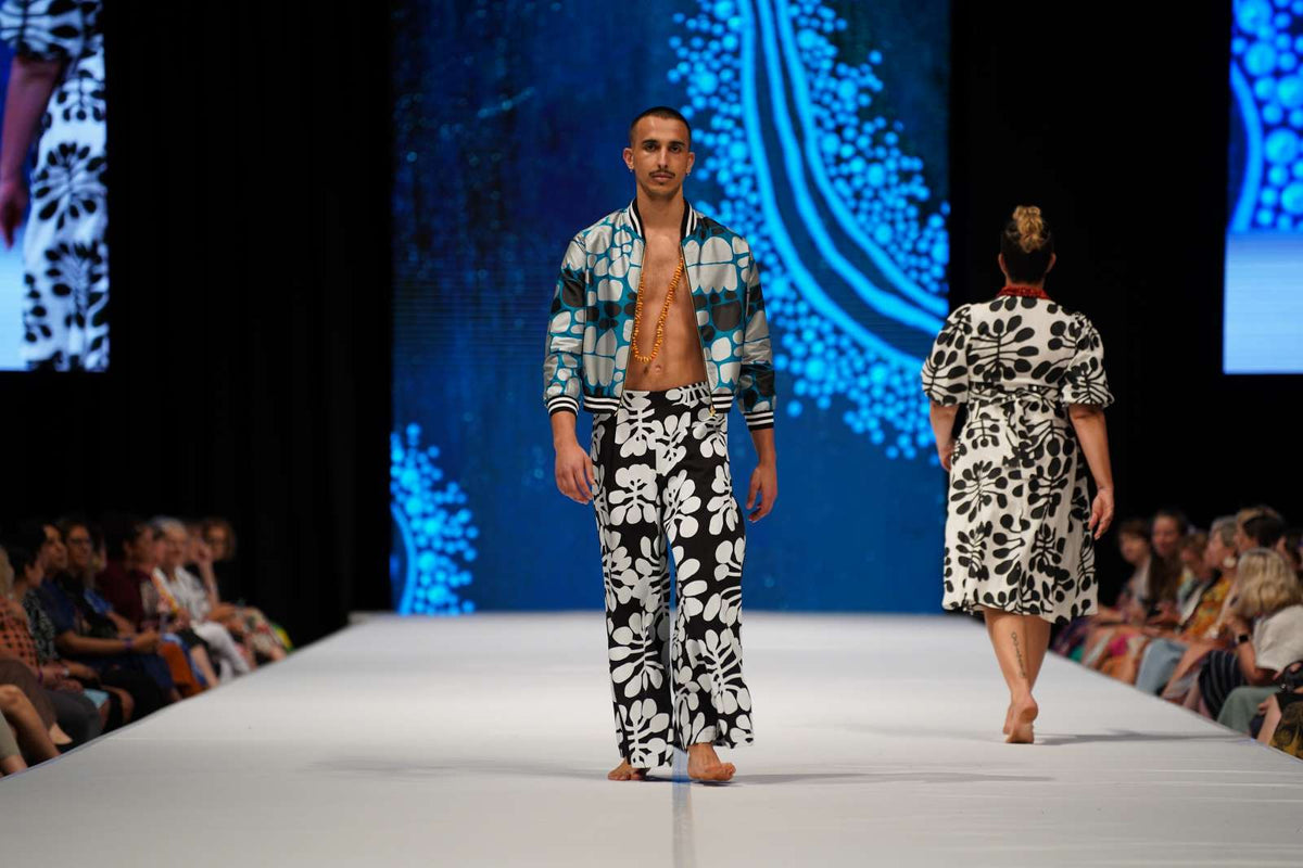 Ikuntji Artists, Ikuntji Artists, Show Two, Country to Couture, 2024, photo by Dylan Buckee_148 (1)