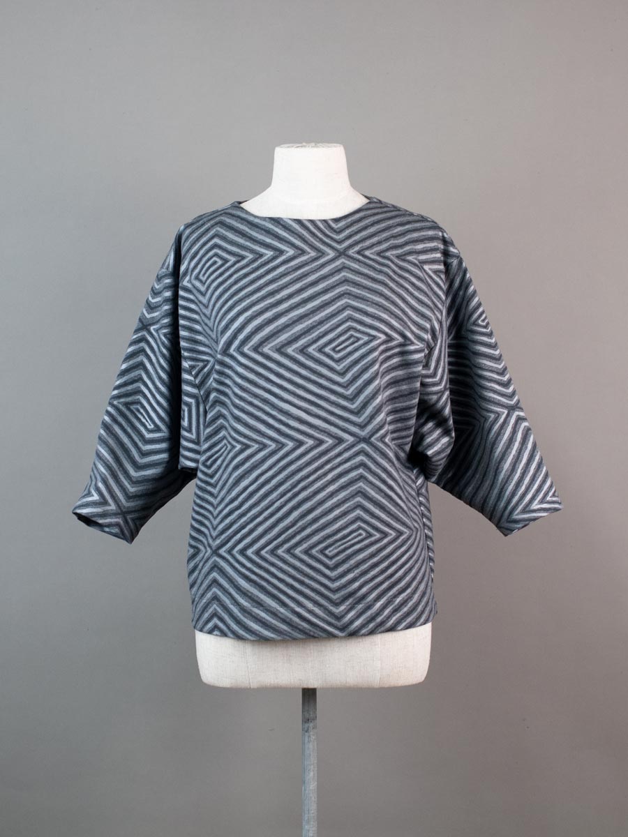 Ingrid-top-papa-grey