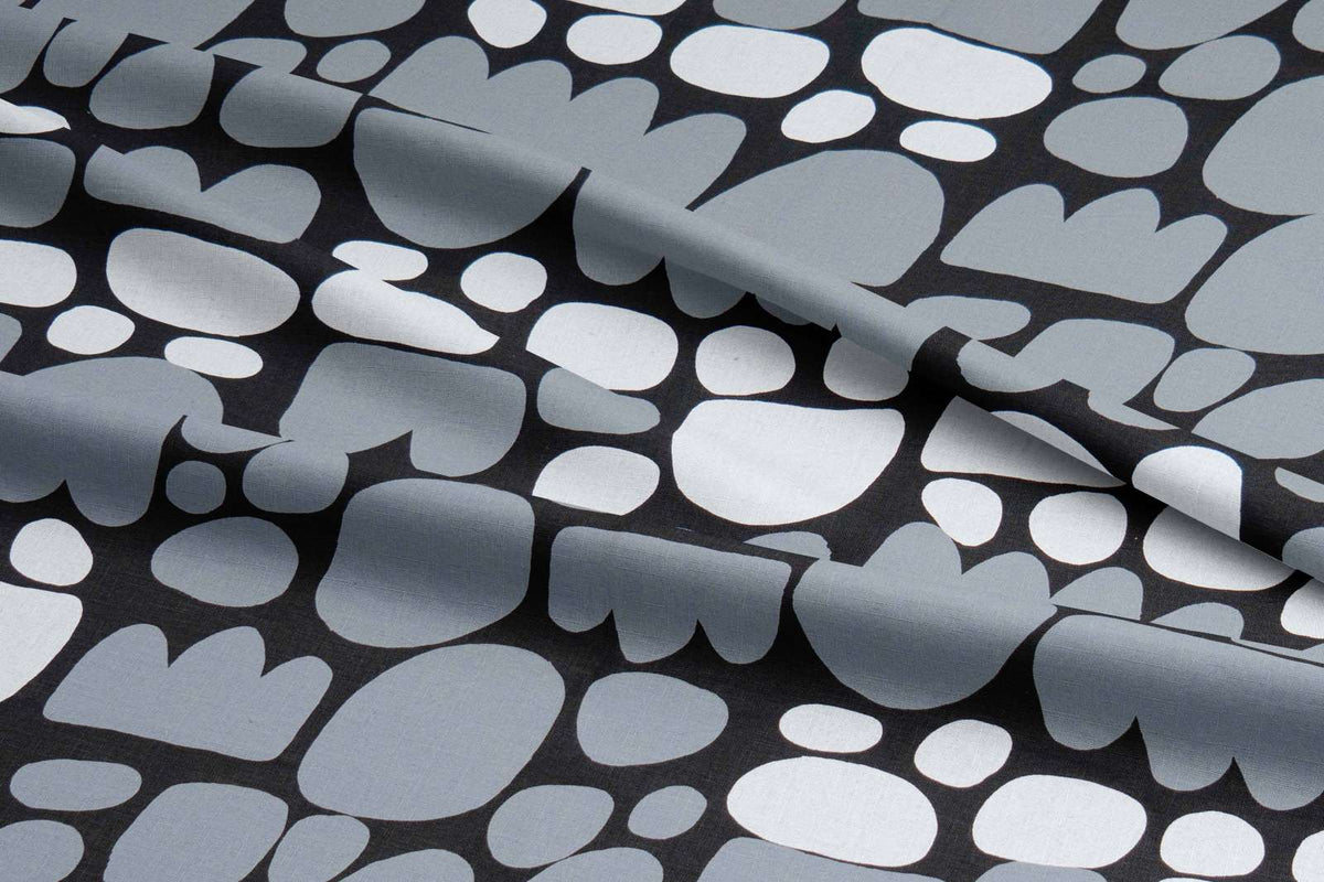 Keturah Zimran - Puli Puli - Greys on Black - M1S