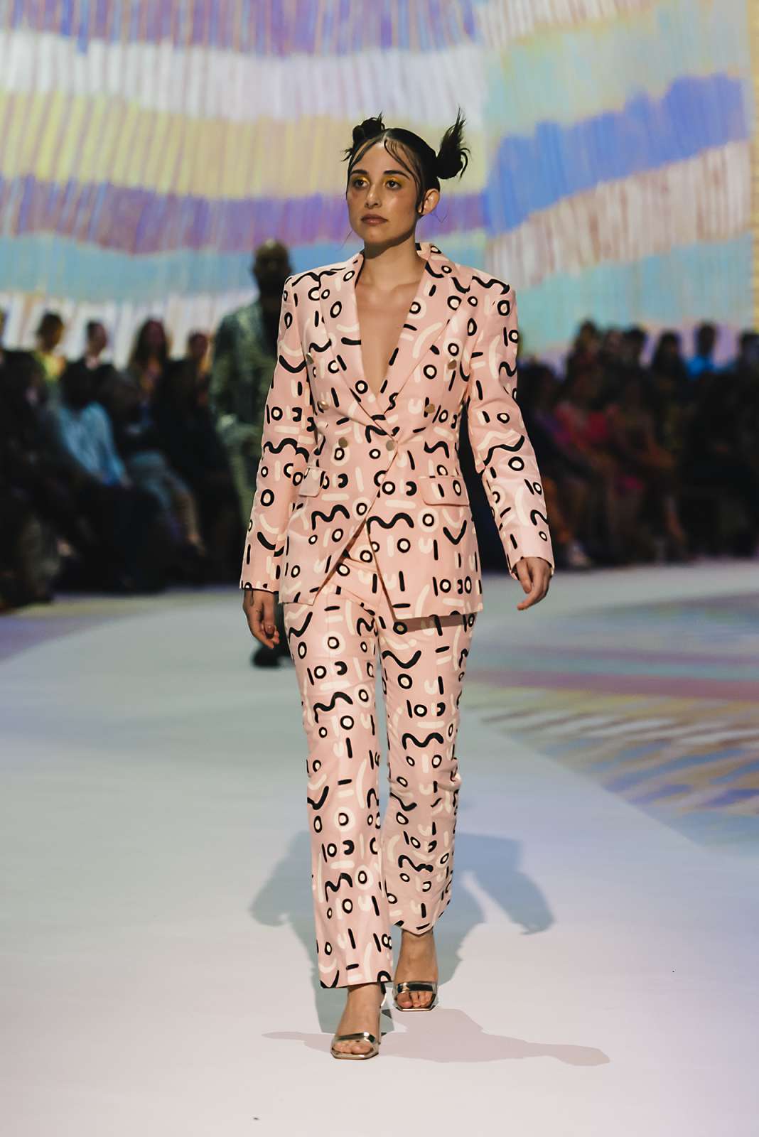 MFW23_GanbuMarra_IkuntjiArtists_NAOMIRAHIM_133