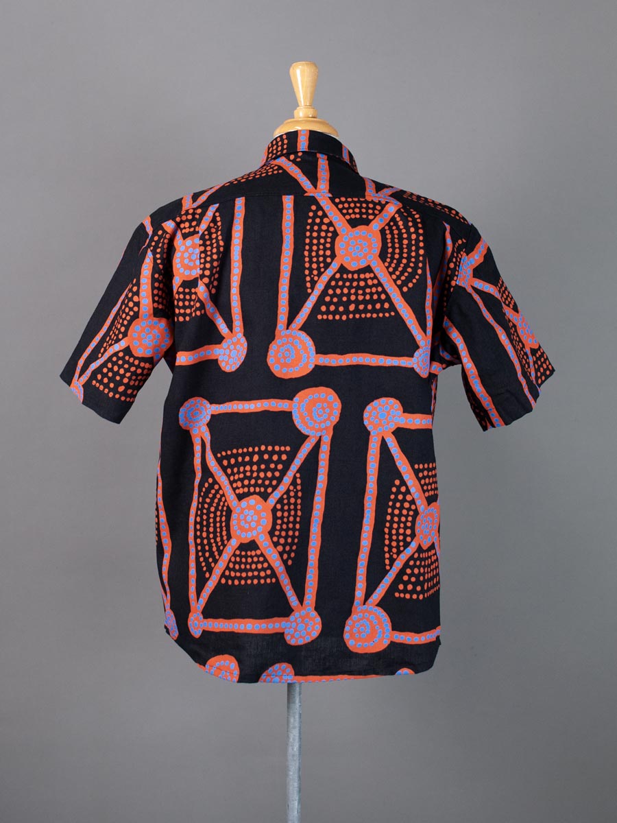 Ronney-Shirt-lake-mackay-on-black-back
