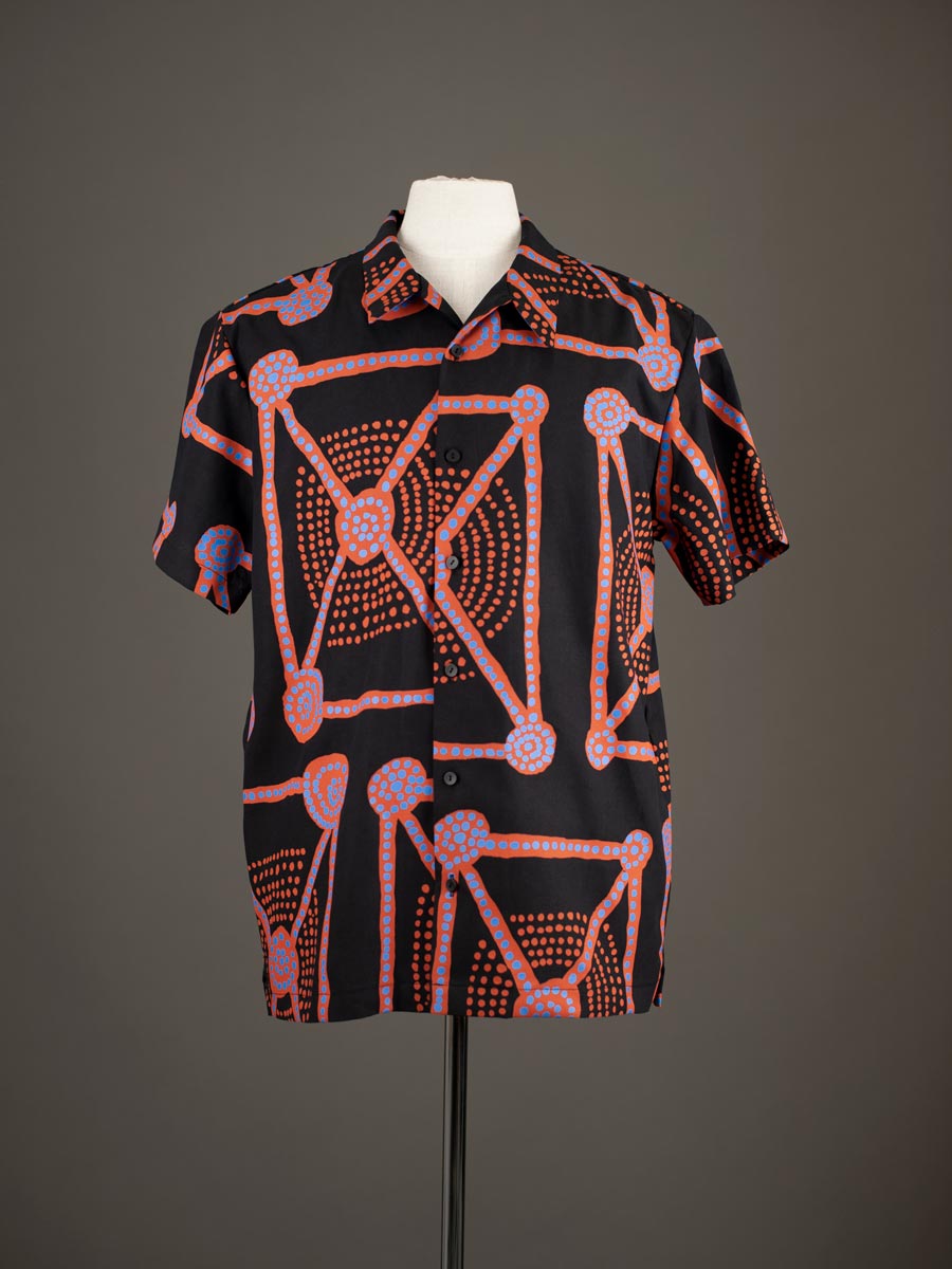 Selleck-Shirt-Lake-Mackay
